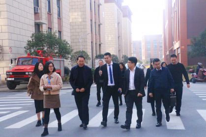 市总工会莅临竞彩足球调研指导工会工作